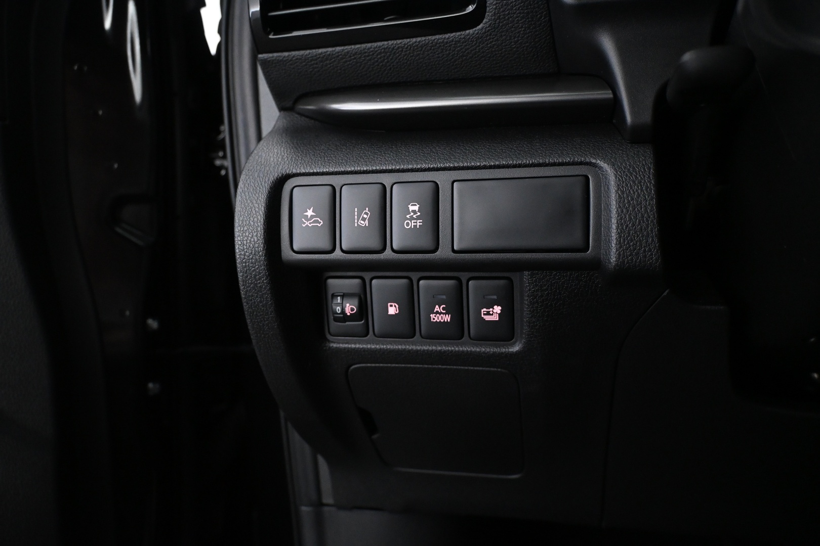 MITSUBISHI Eclipse Cross 2024