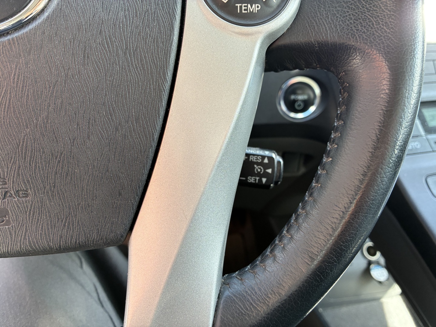 TOYOTA Prius 2010