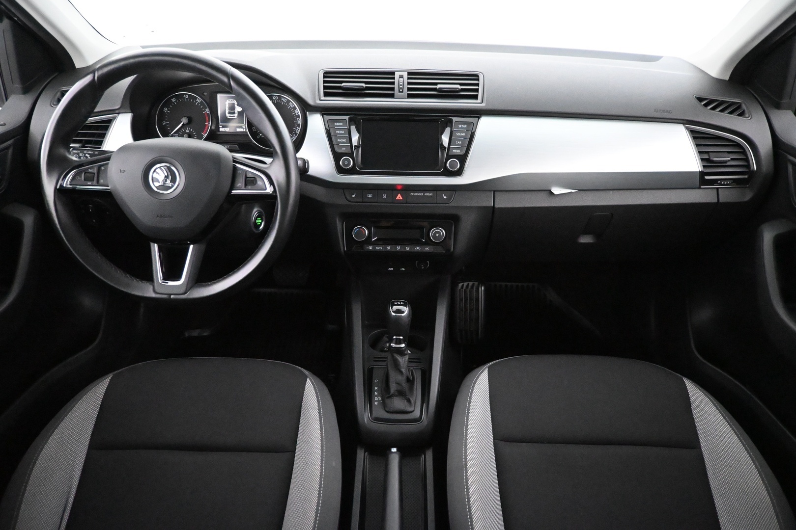 SKODA Fabia 2016