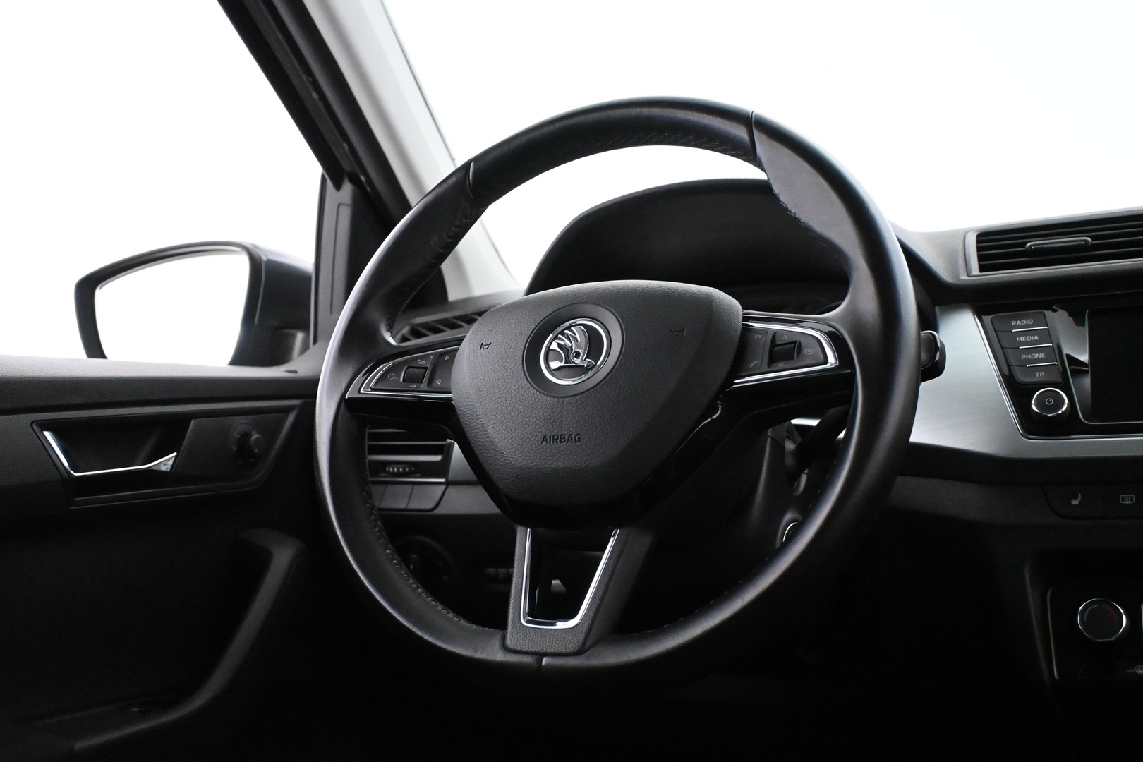 SKODA Fabia 2016