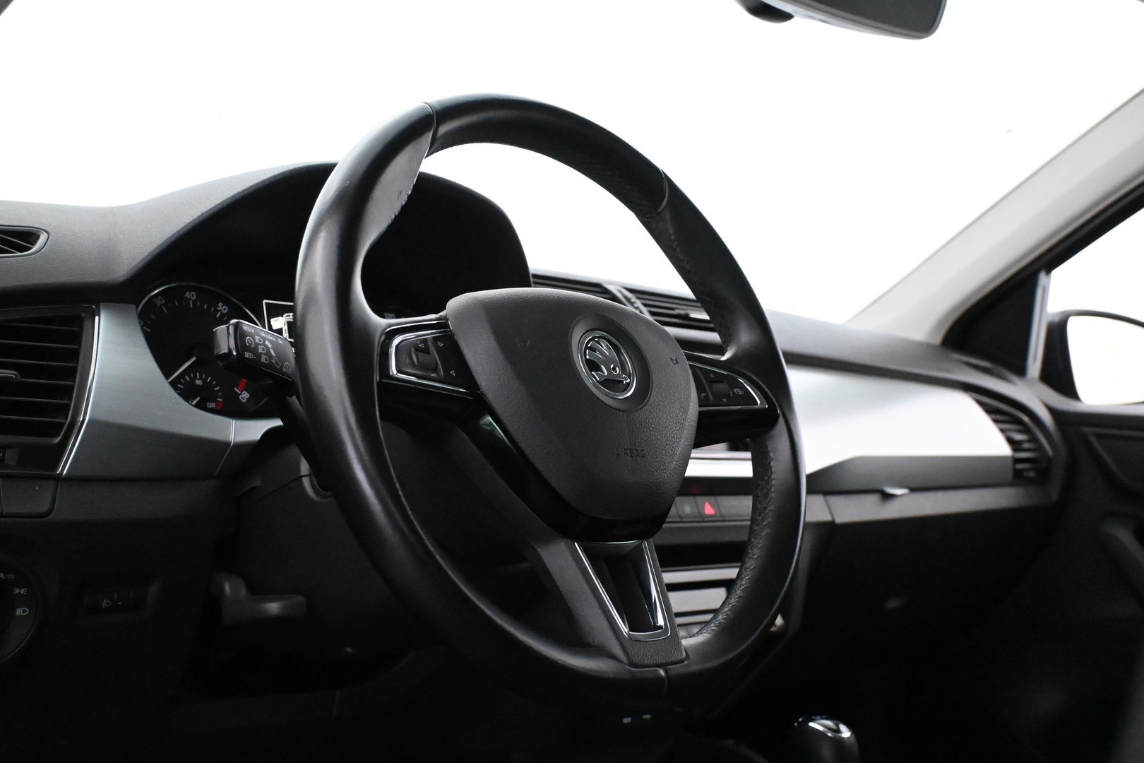 SKODA Fabia 2016