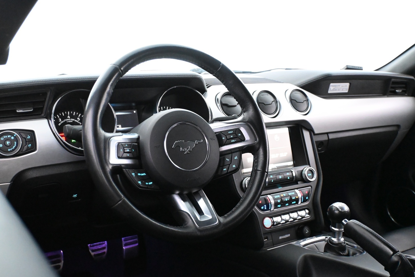 FORD Mustang 2016