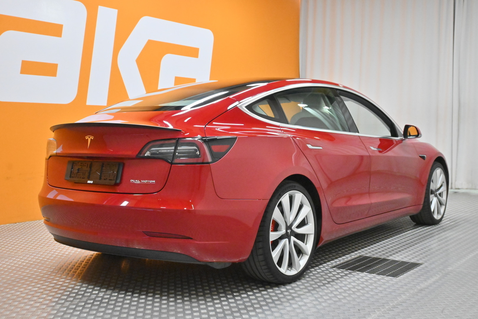 TESLA Model 3 2019