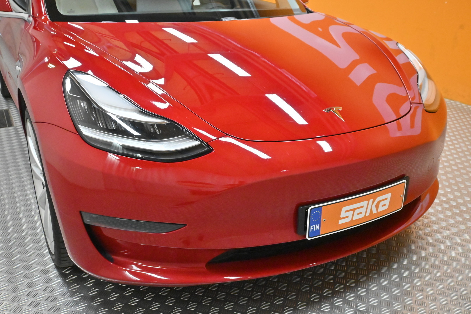 TESLA Model 3 2019