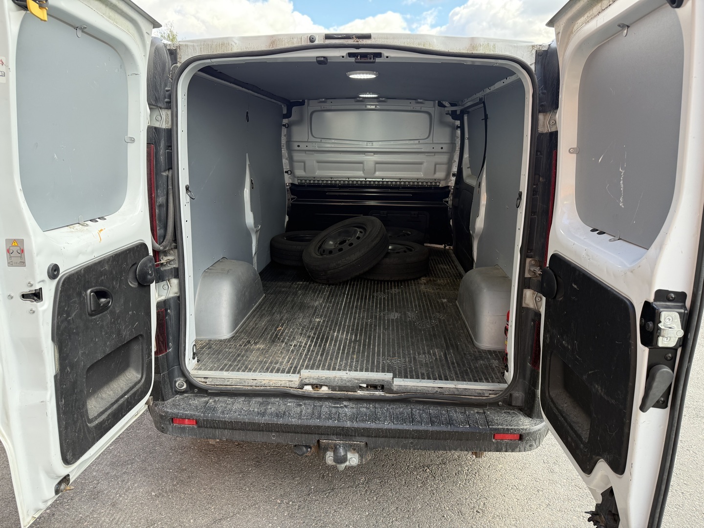 RENAULT Trafic 2021