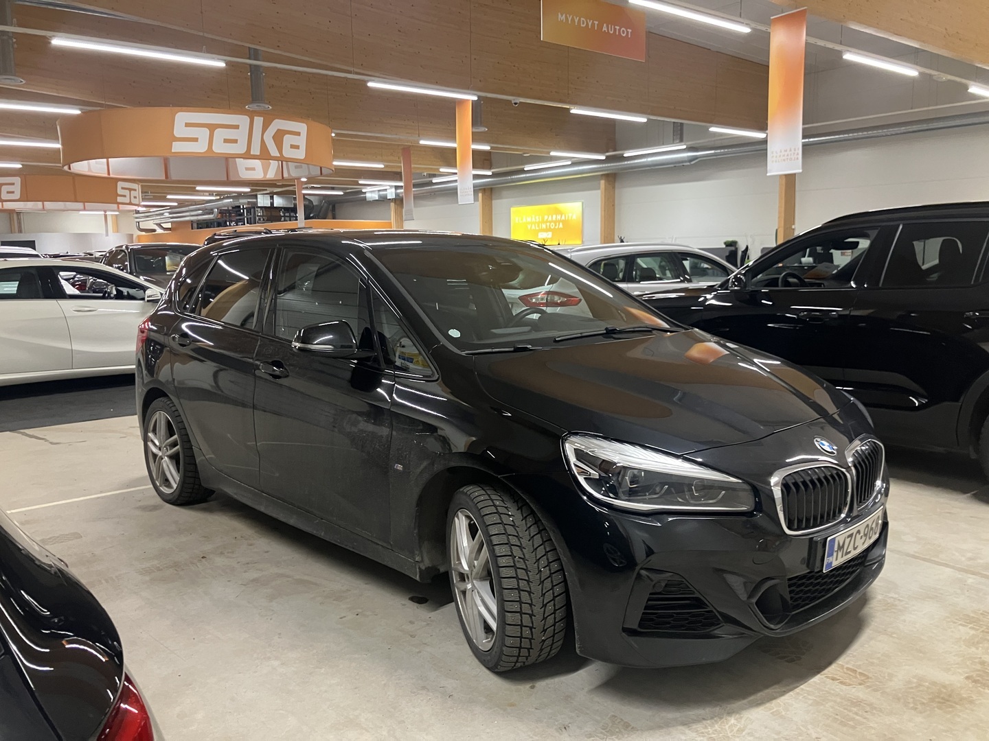 BMW 225 2019