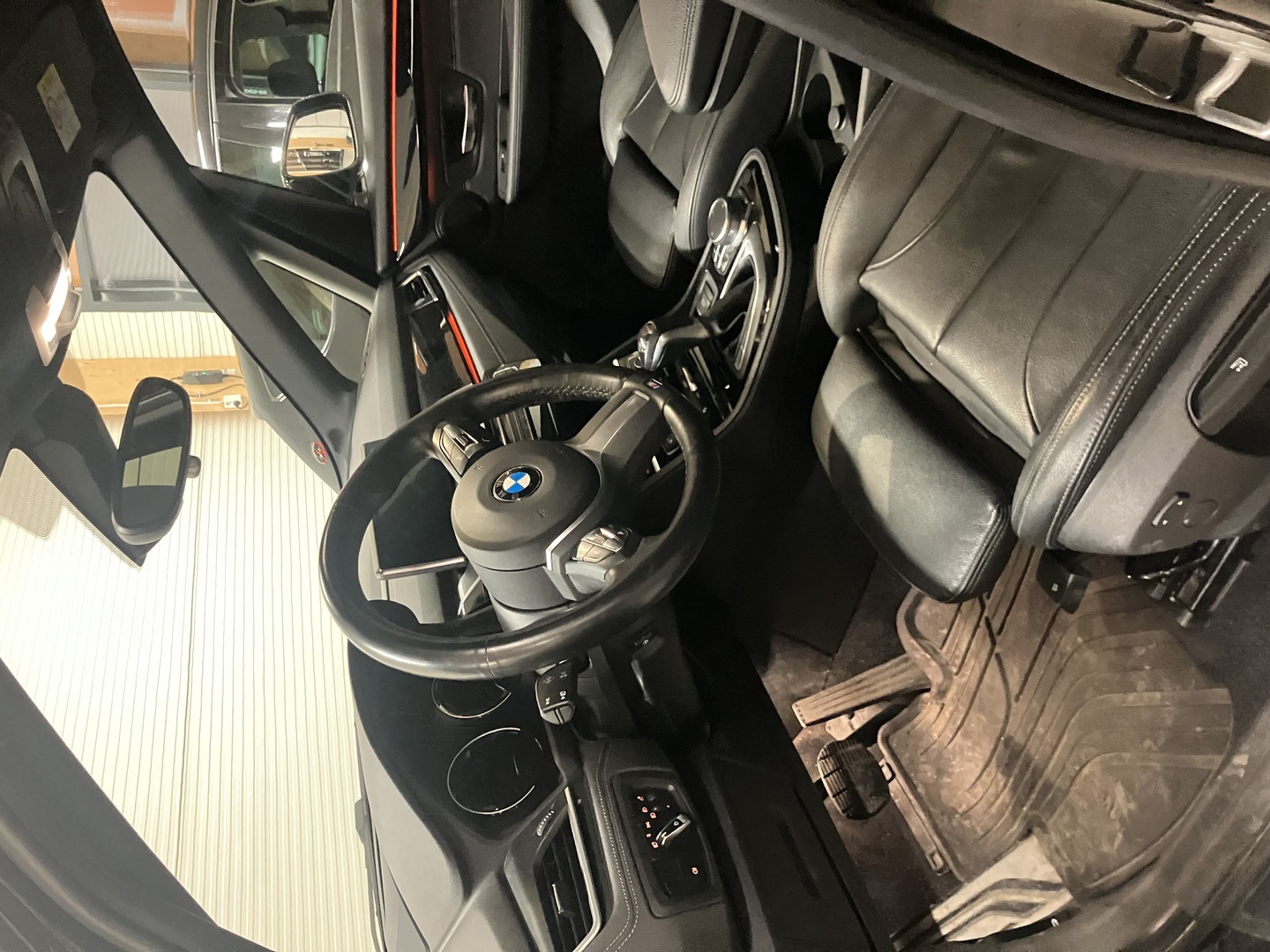 BMW 225 2019