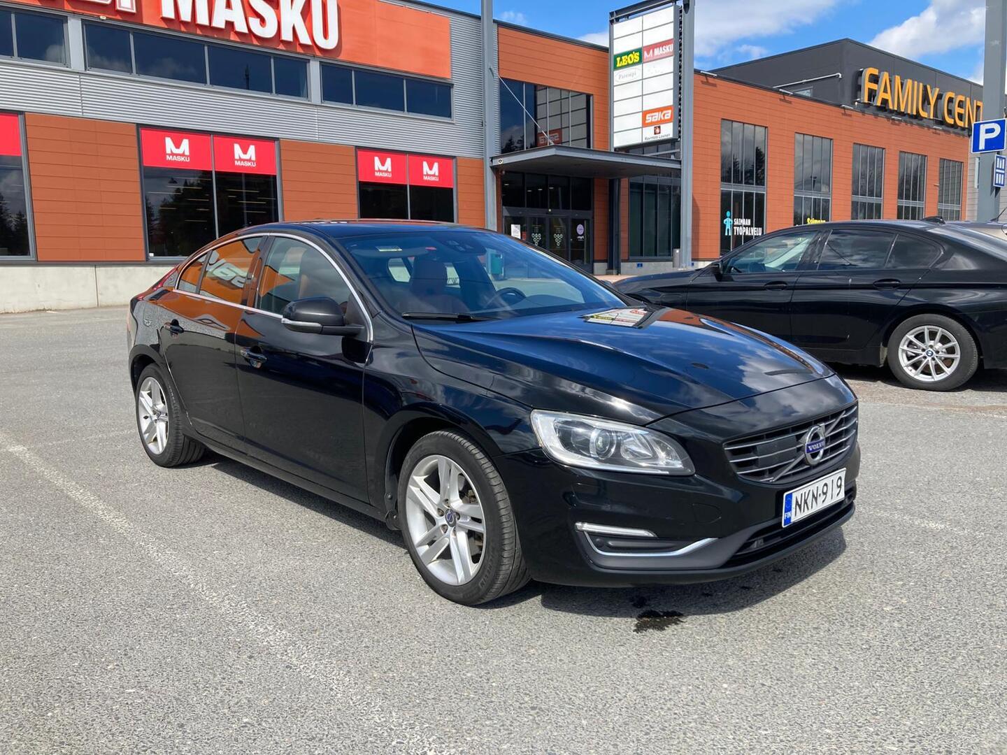 VOLVO S60 2017