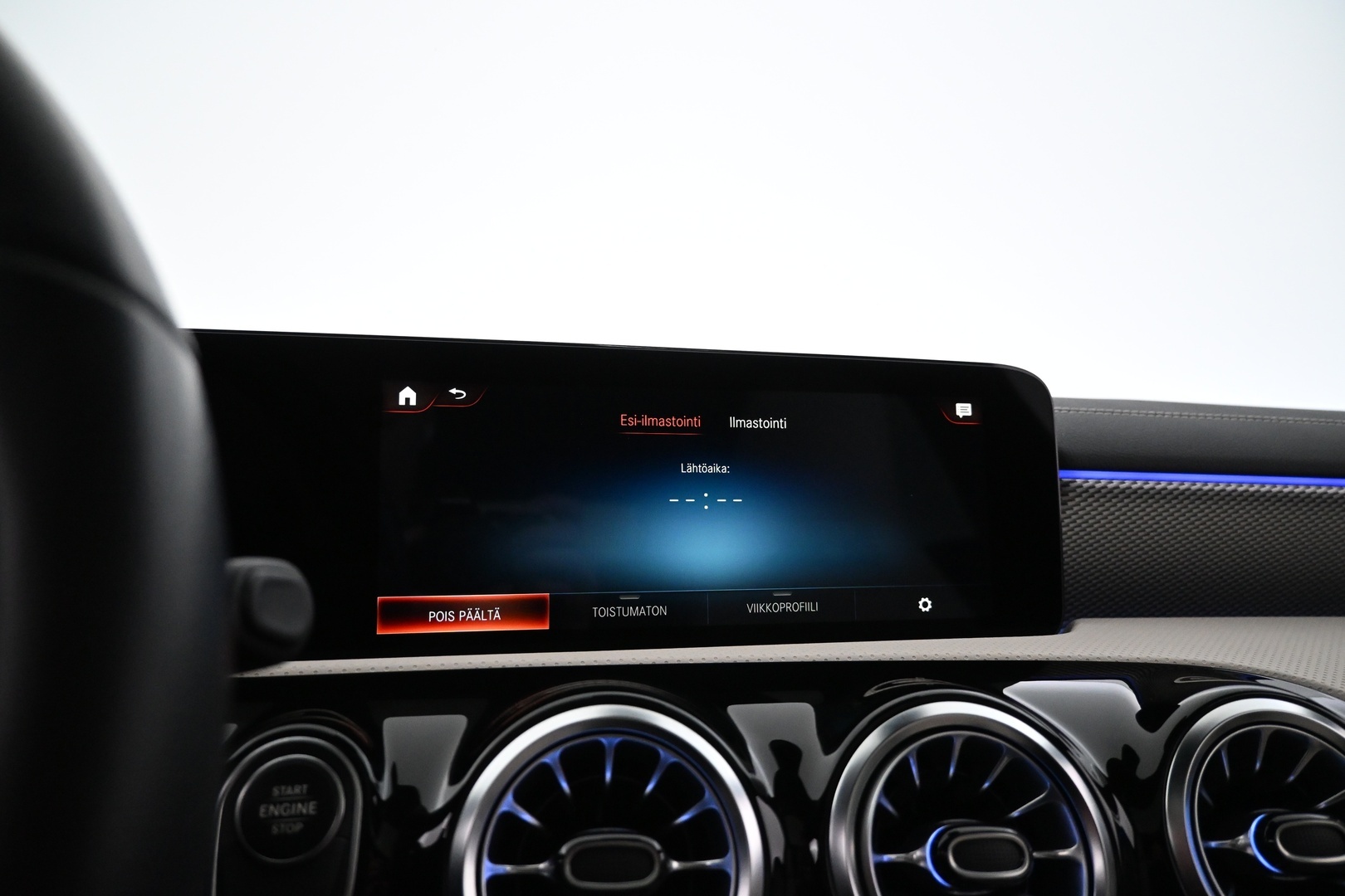MERCEDES-BENZ CLA 2022