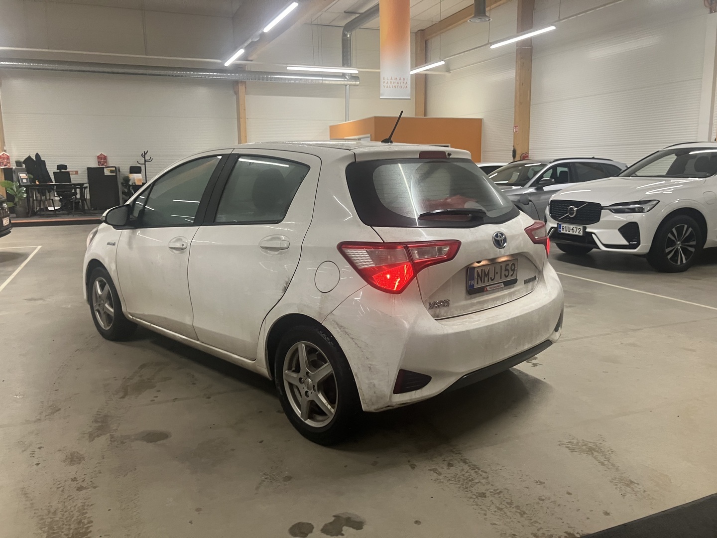 TOYOTA Yaris 2018