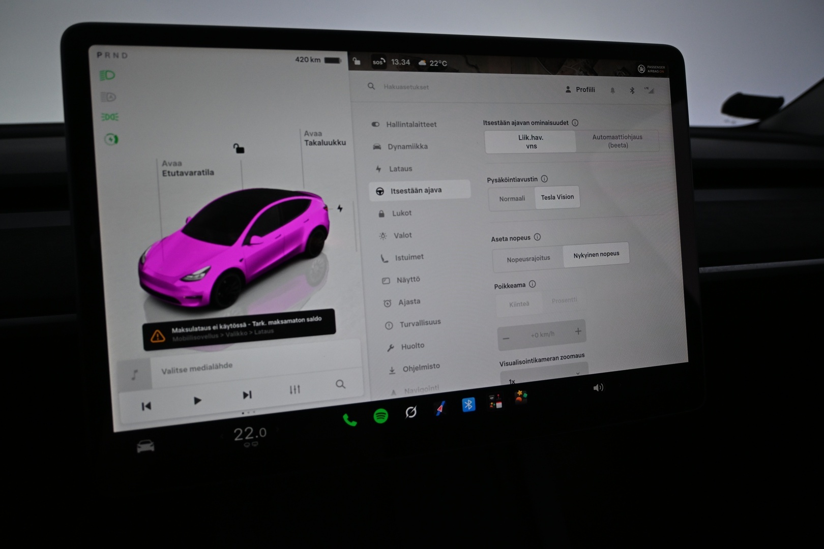 TESLA Model Y 2022