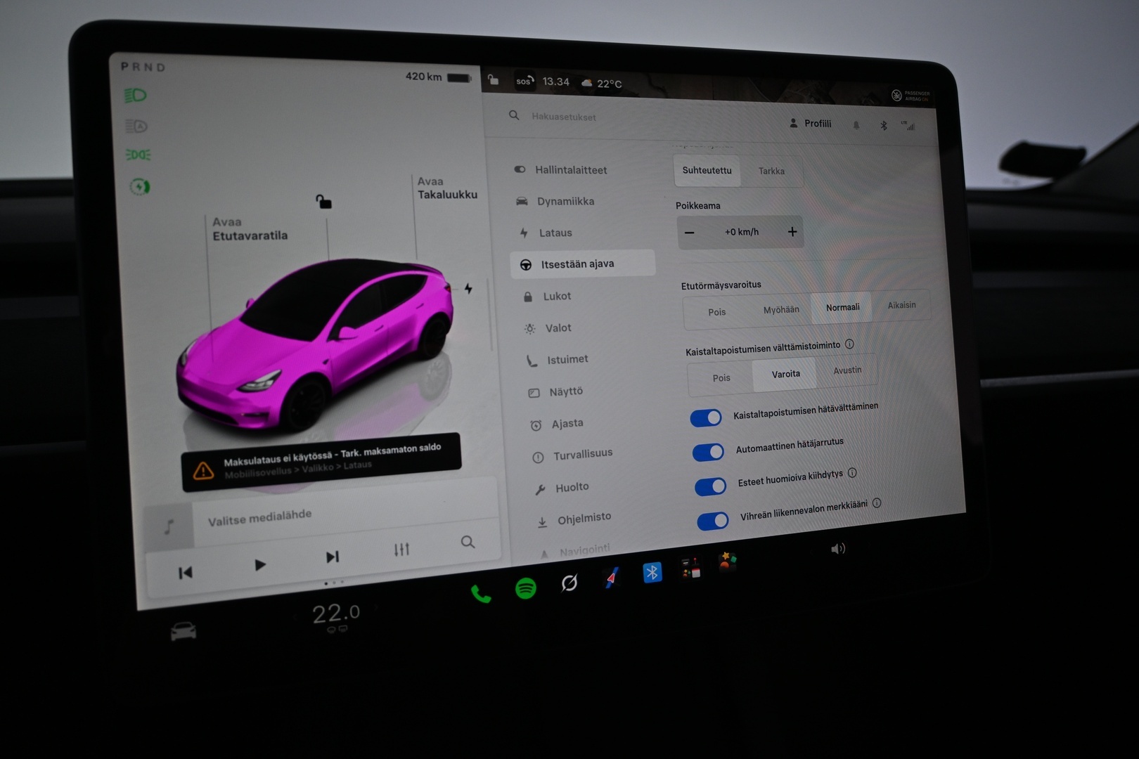 TESLA Model Y 2022