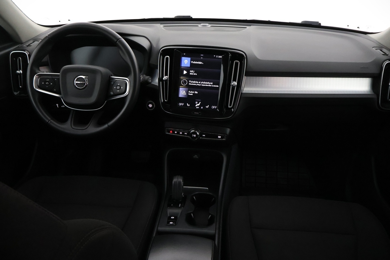 VOLVO XC40 2020