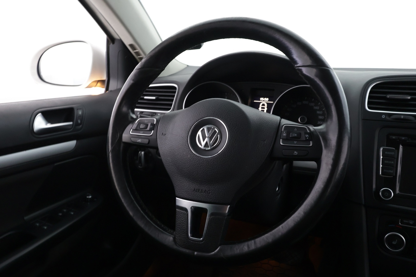 VOLKSWAGEN Golf 2013