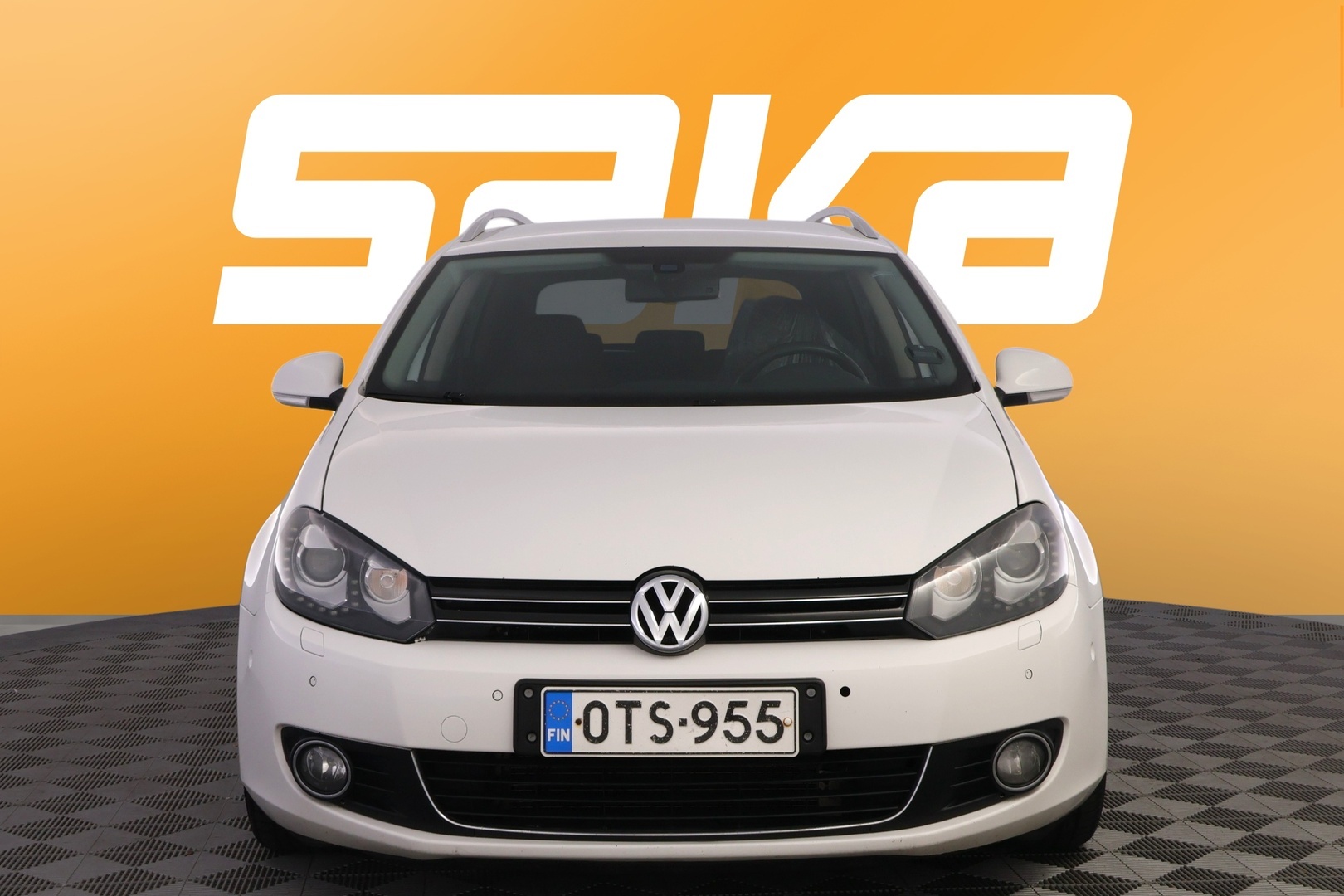VOLKSWAGEN Golf 2013
