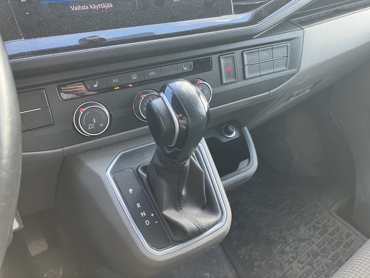 VOLKSWAGEN Transporter 2022