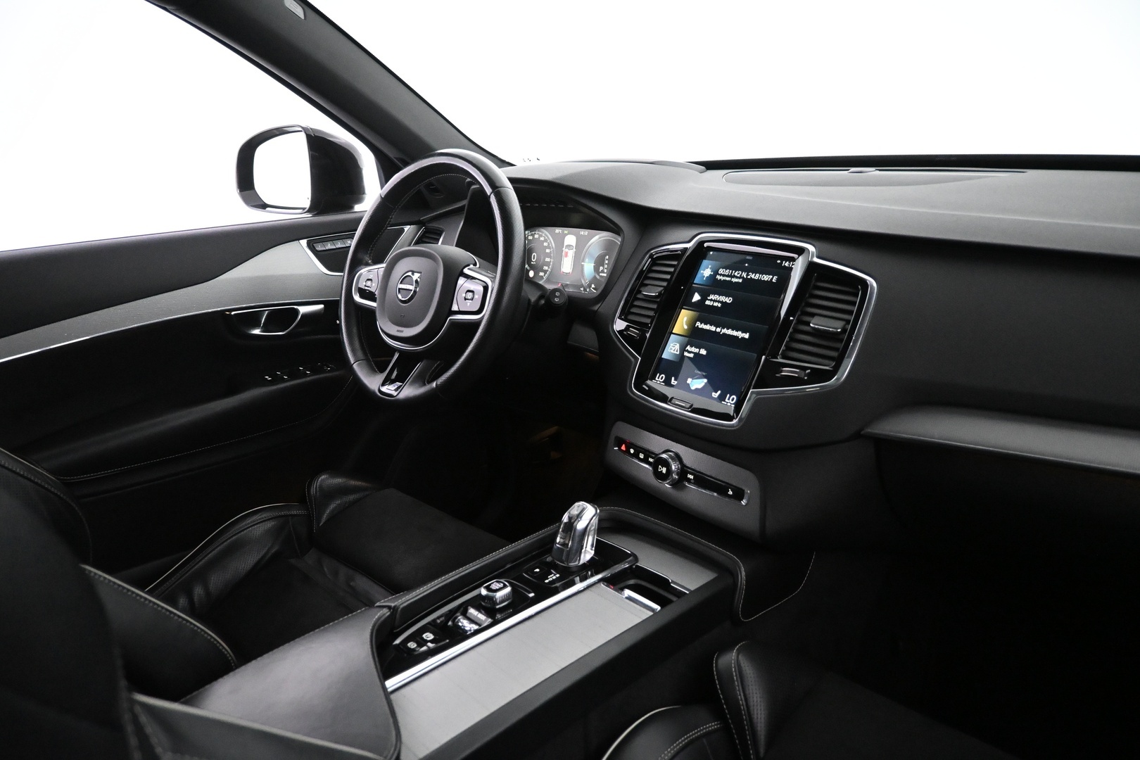 VOLVO XC90 2018