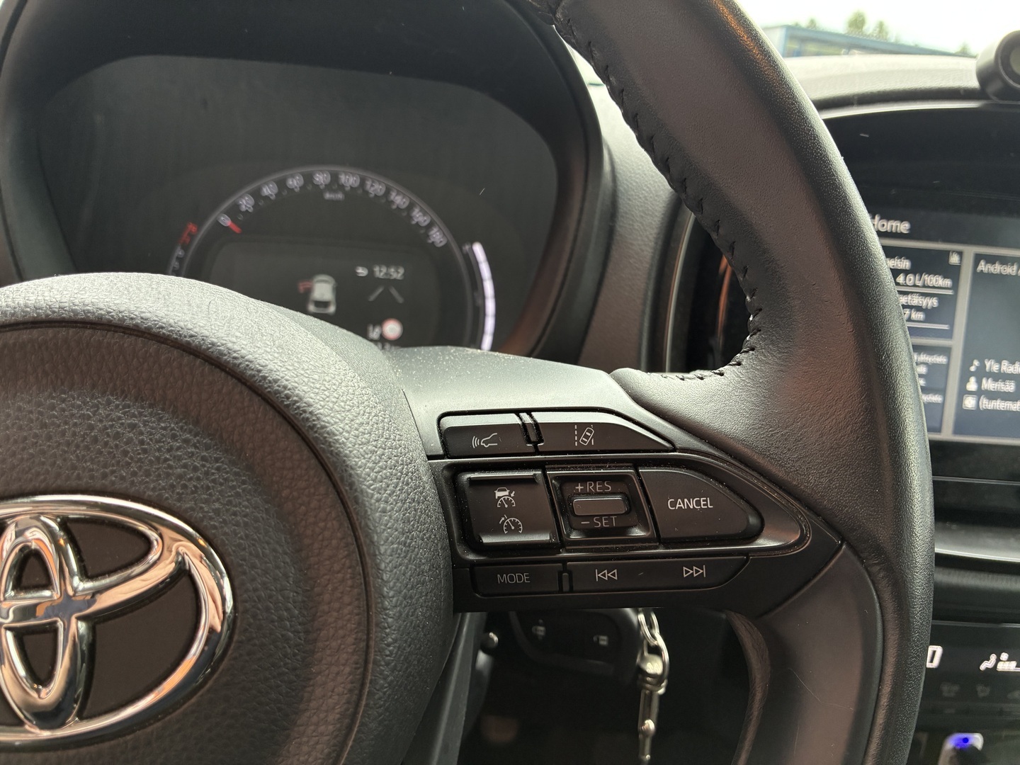 TOYOTA Aygo X 2023