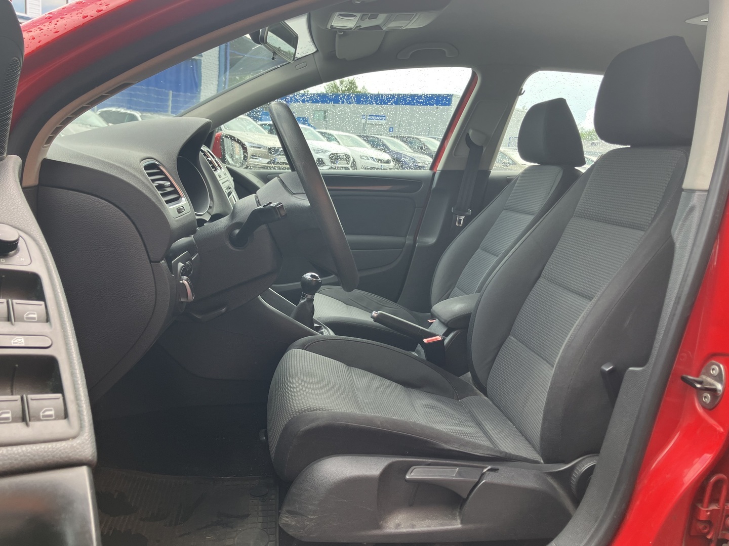 VOLKSWAGEN Golf 2009