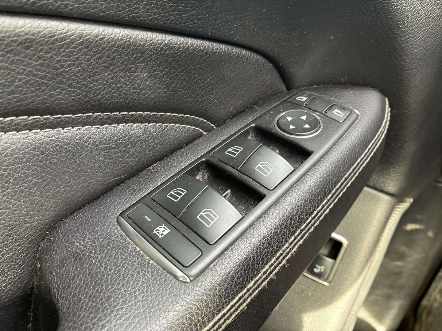 MERCEDES-BENZ ML 2012