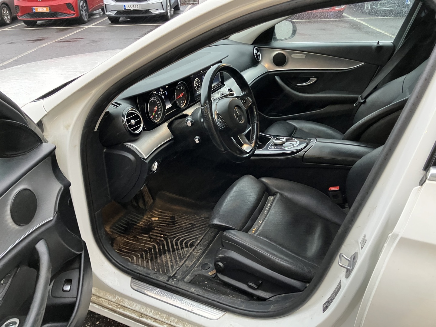 MERCEDES-BENZ E 2018