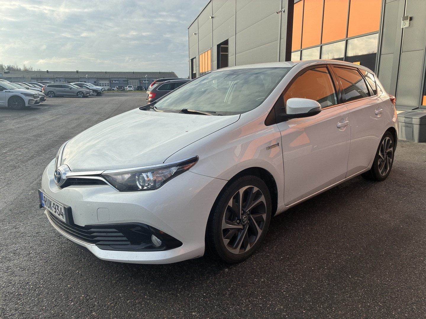 TOYOTA Auris 2016