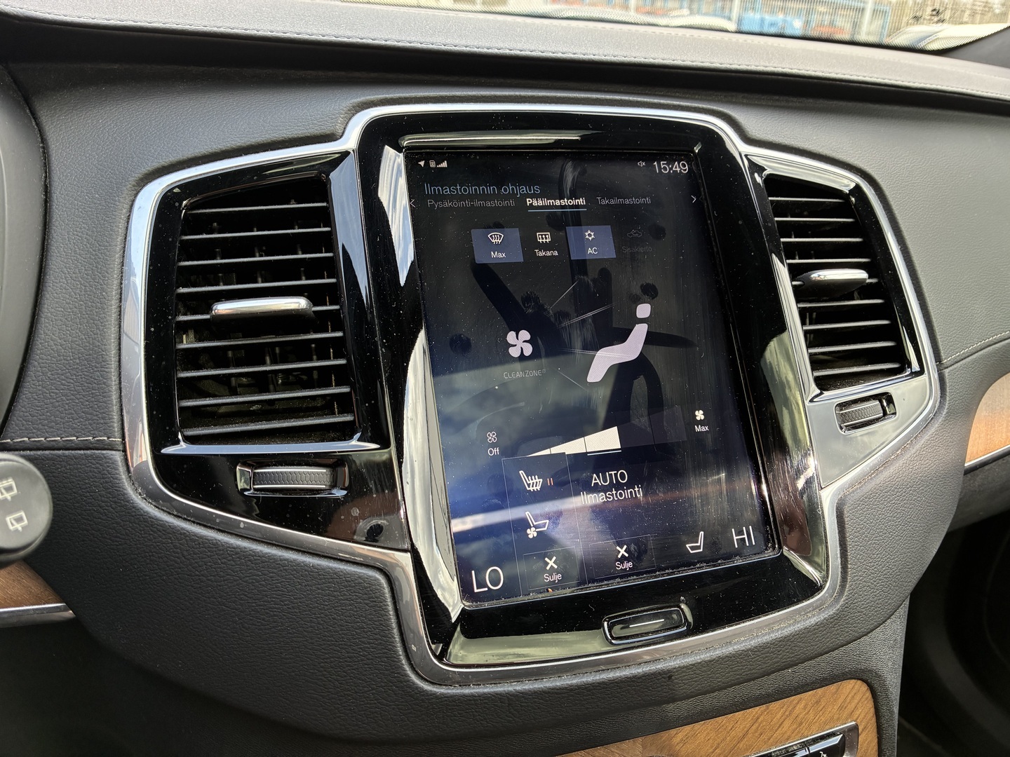 VOLVO XC90 2019