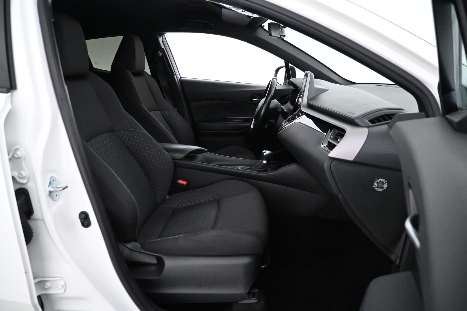 TOYOTA C-HR 2021