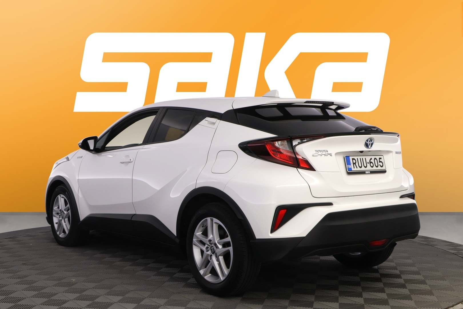 TOYOTA C-HR 2021