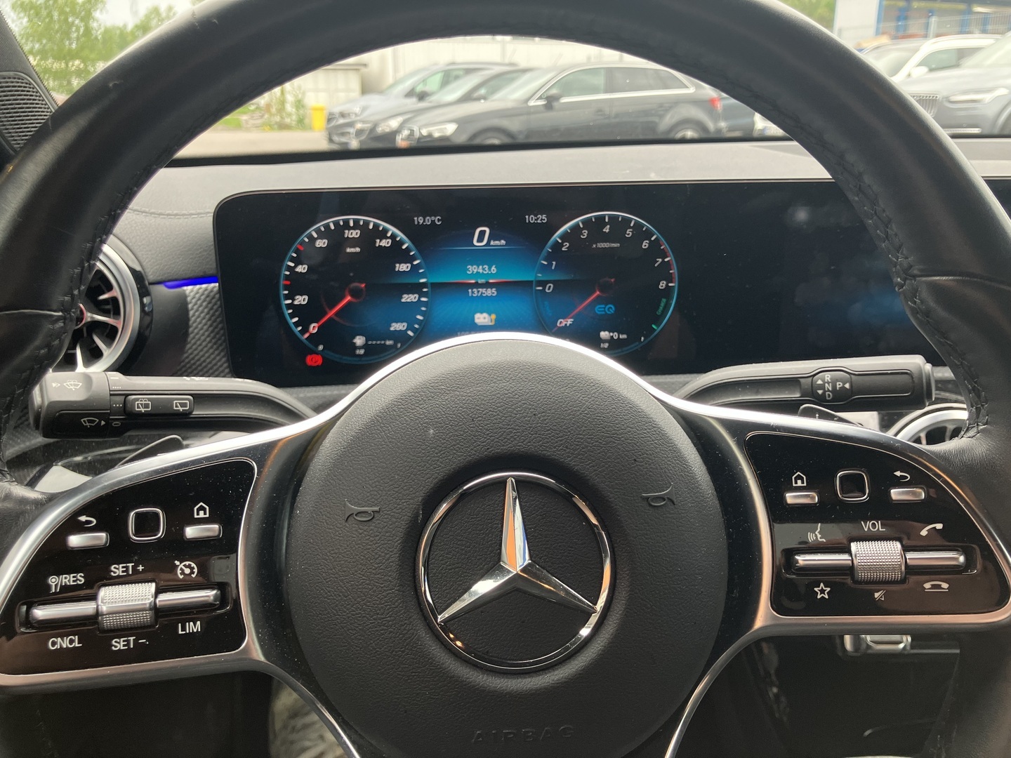 MERCEDES-BENZ CLA 2023