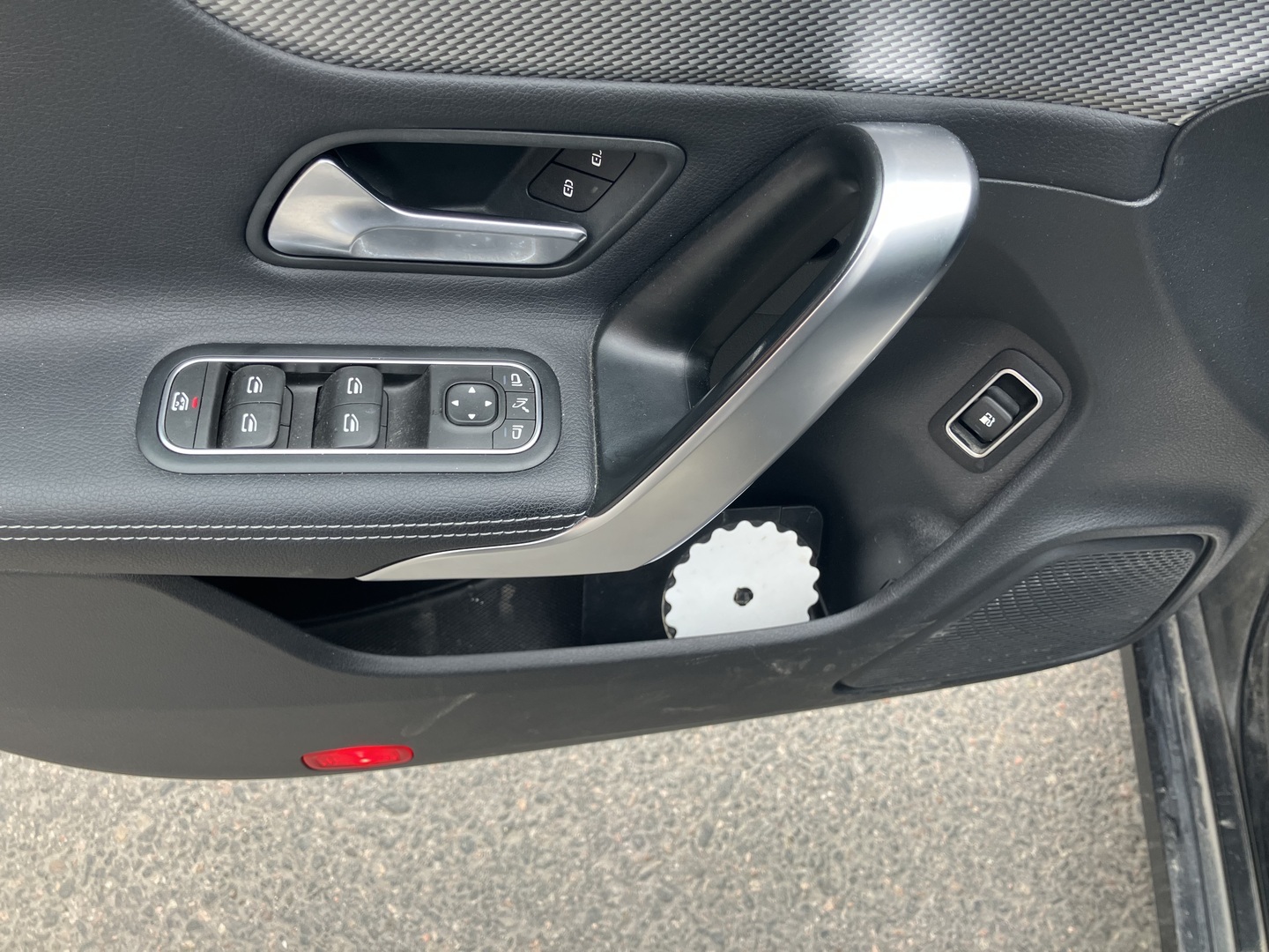 MERCEDES-BENZ CLA 2023