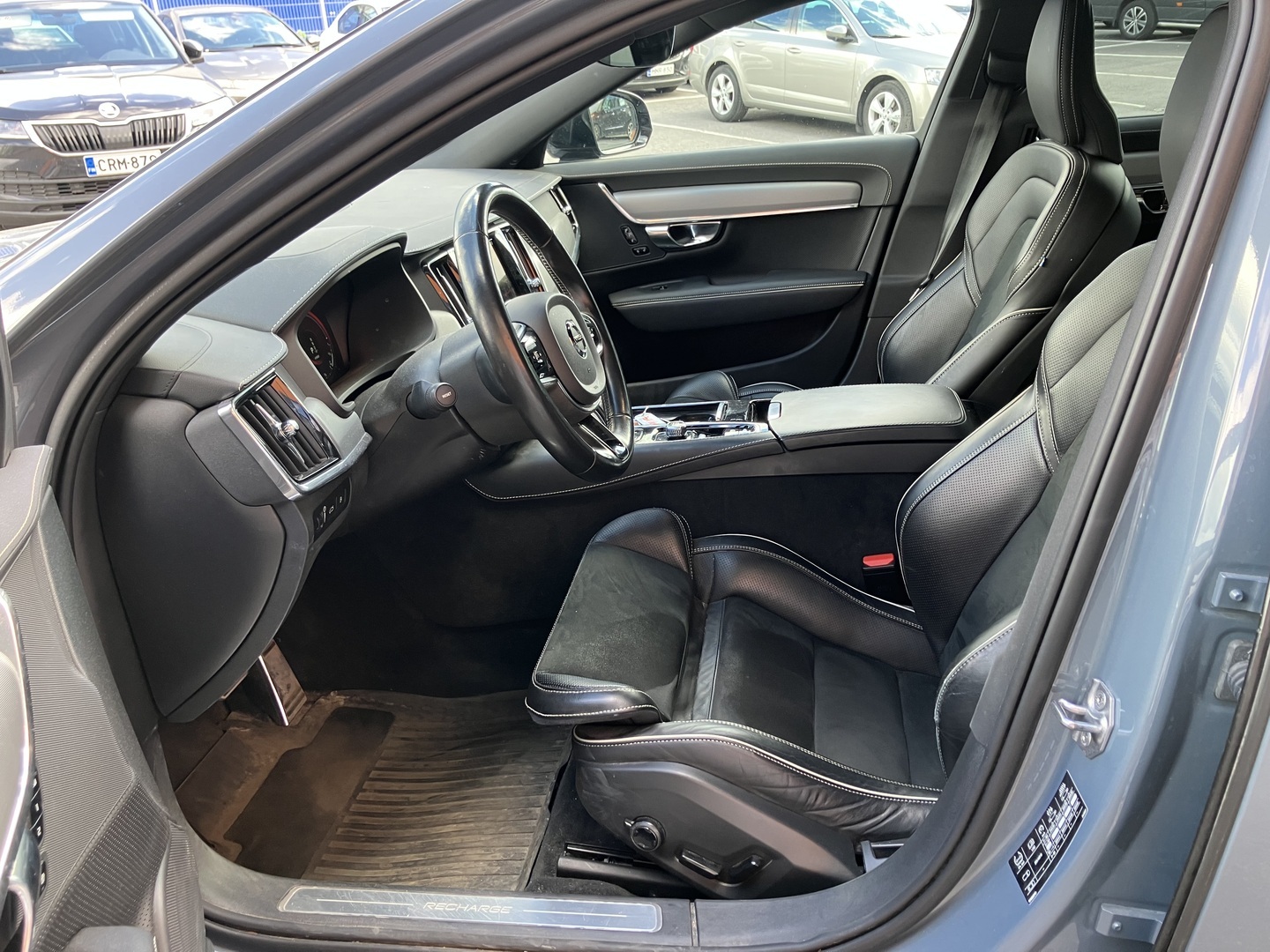 VOLVO V90 2020