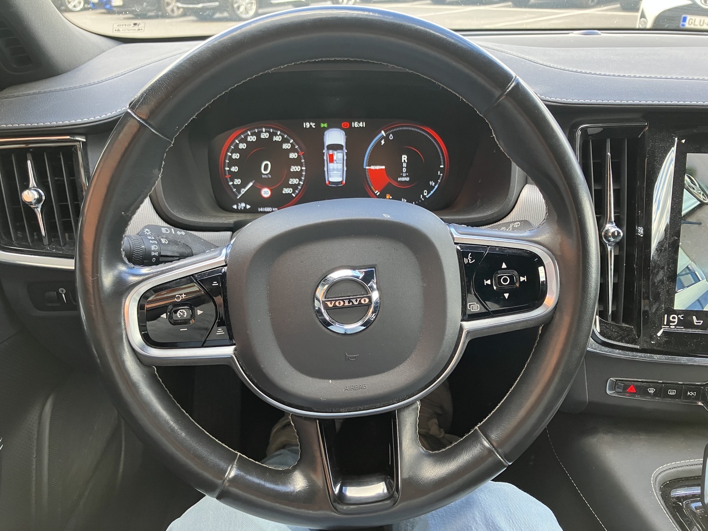 VOLVO V90 2020