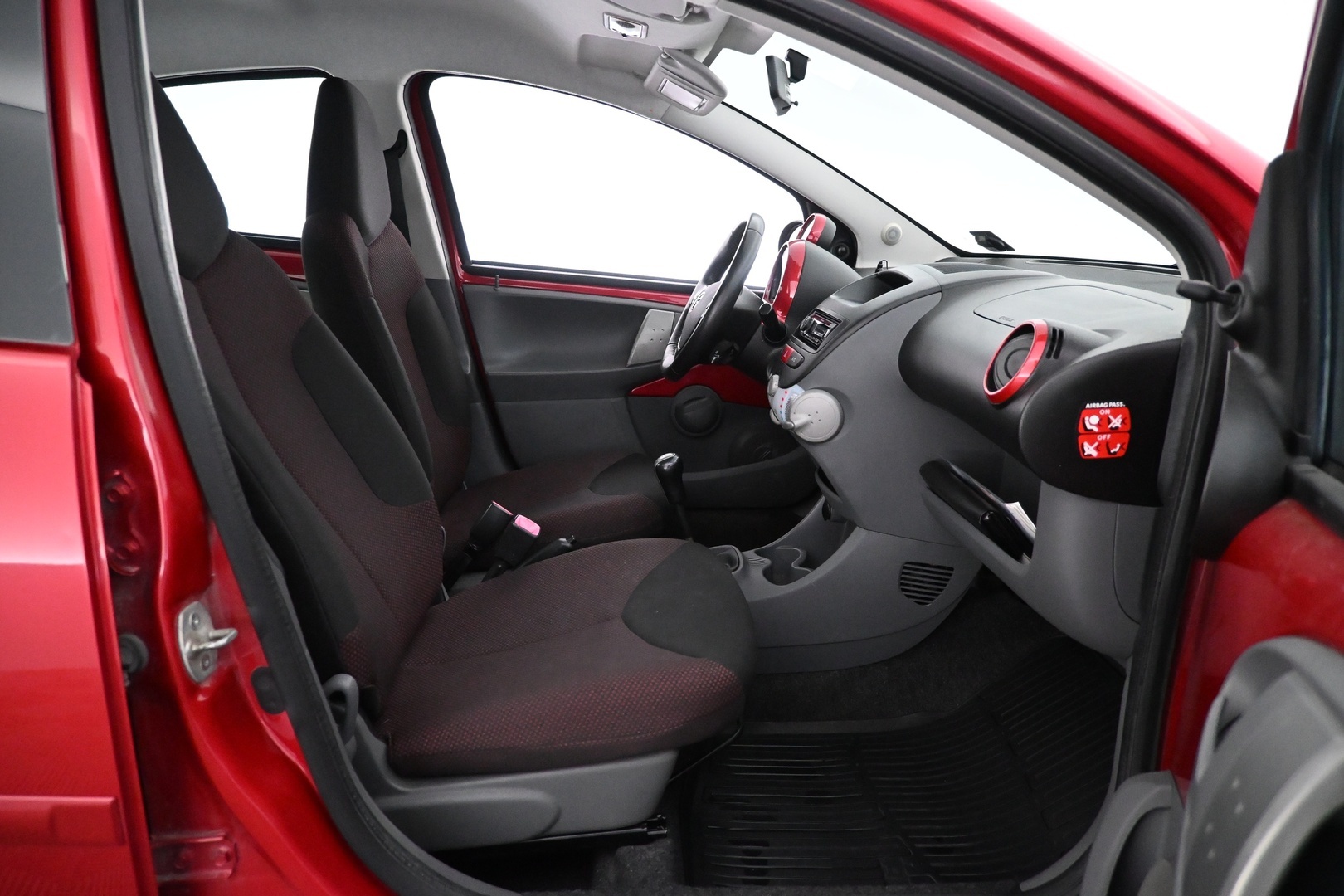 TOYOTA AYGO 2010