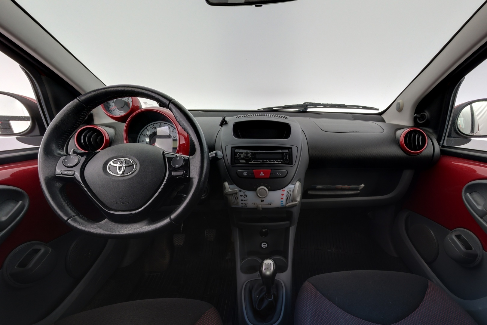 TOYOTA AYGO 2010