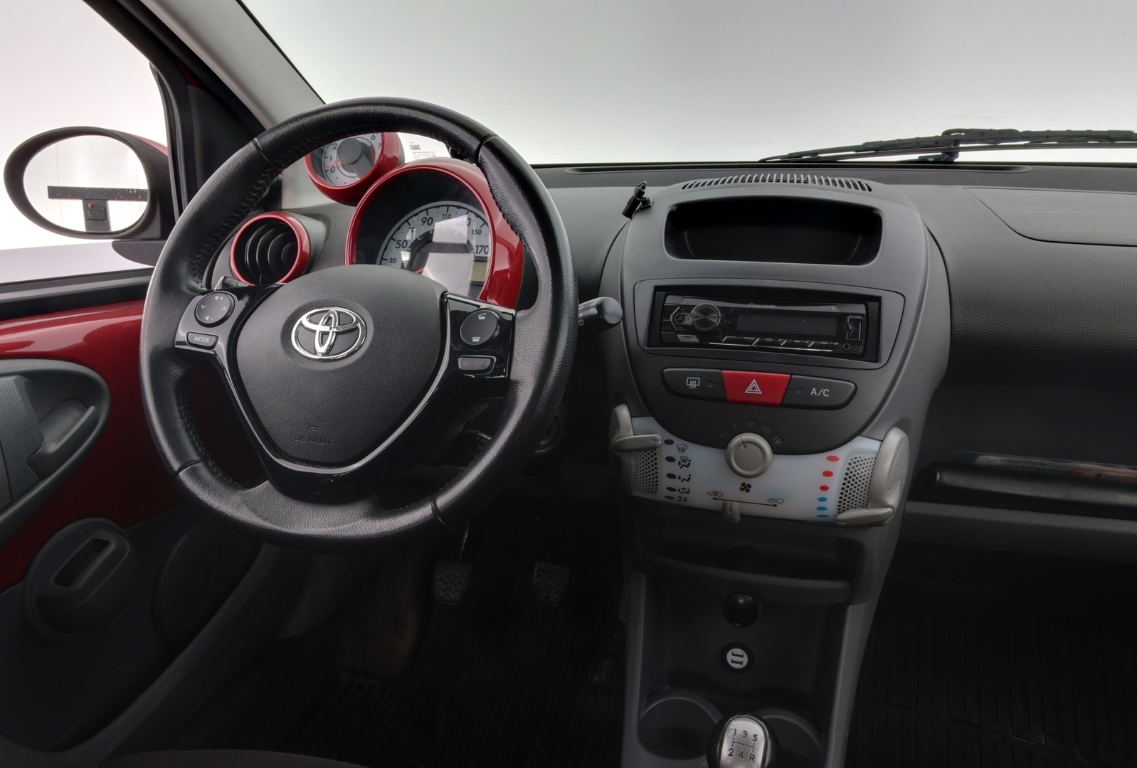 TOYOTA AYGO 2010