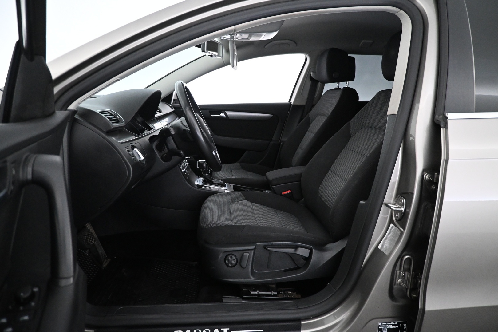 VOLKSWAGEN Passat 2013