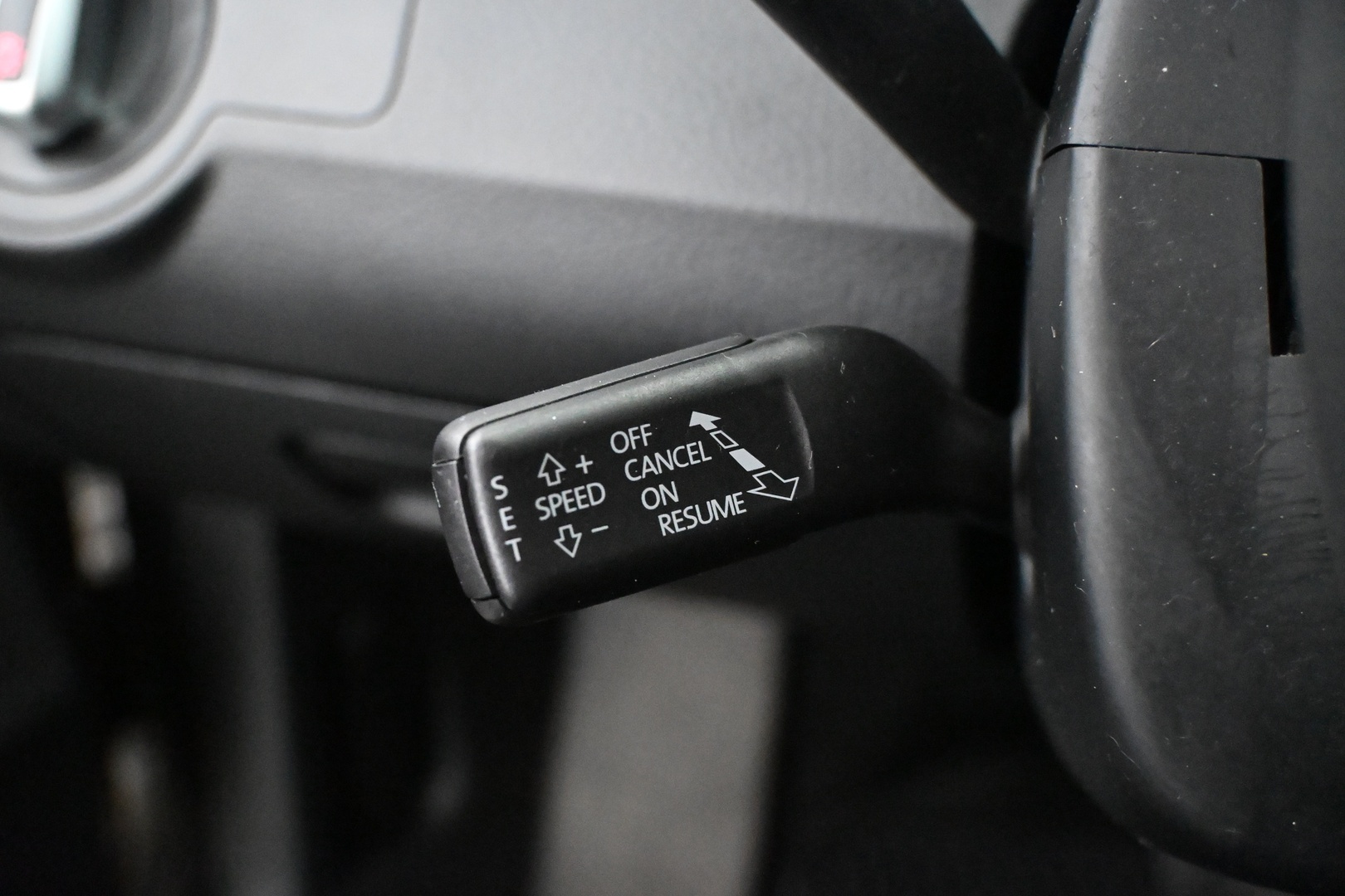 VOLKSWAGEN Passat 2013