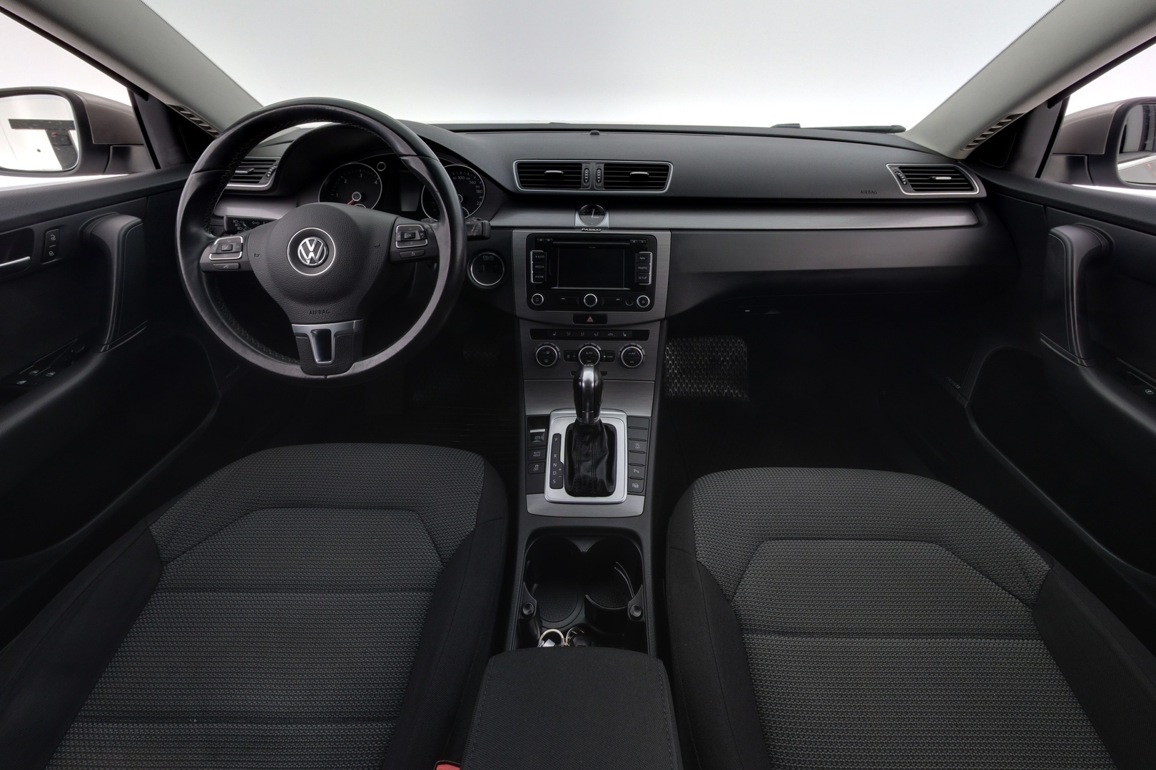 VOLKSWAGEN Passat 2013