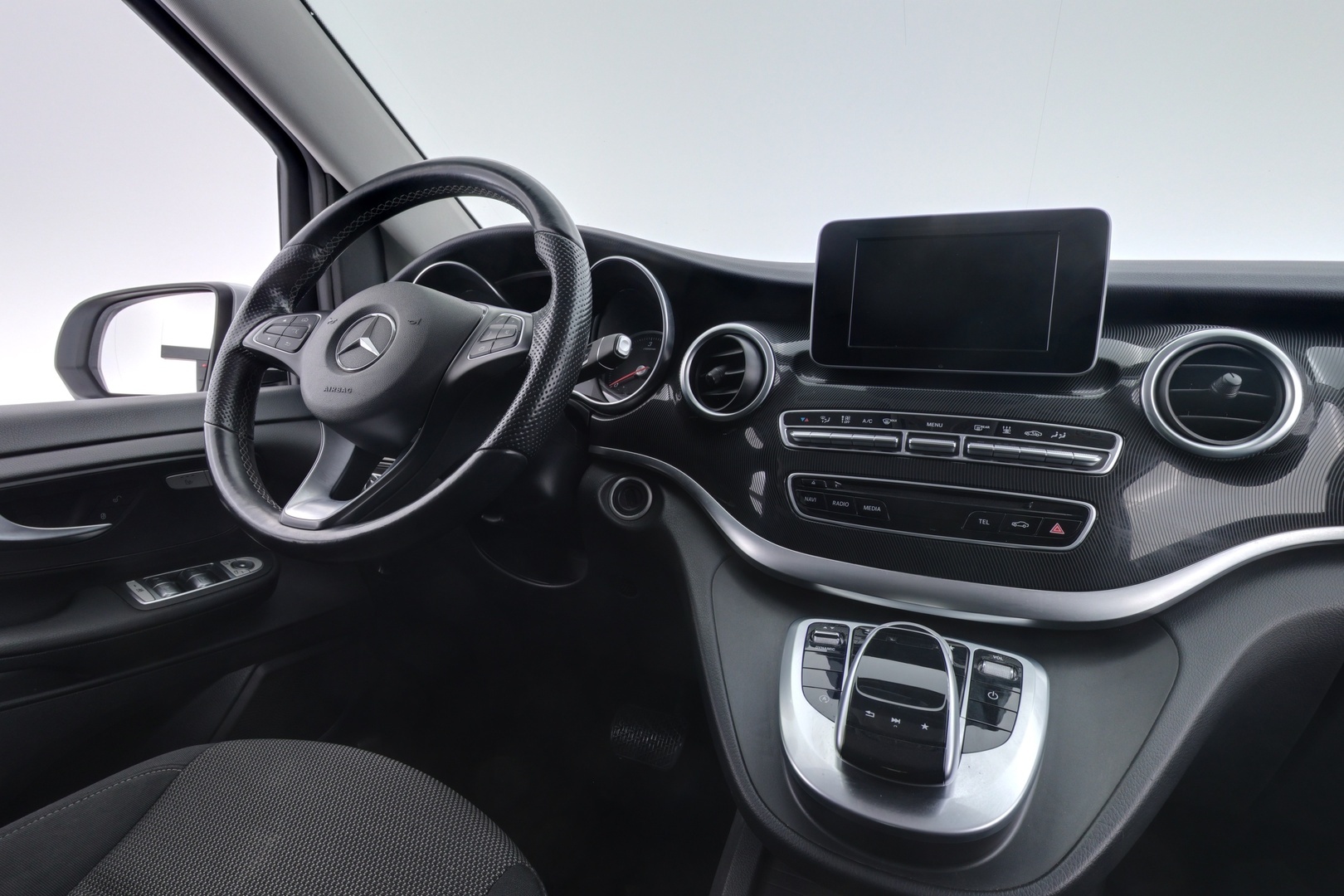MERCEDES-BENZ V 2017