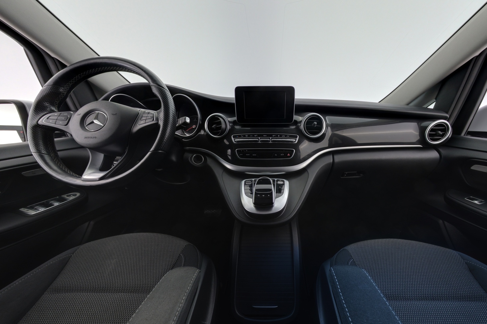 MERCEDES-BENZ V 2017
