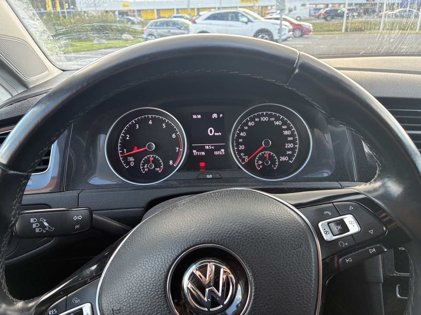 VOLKSWAGEN Golf 2018