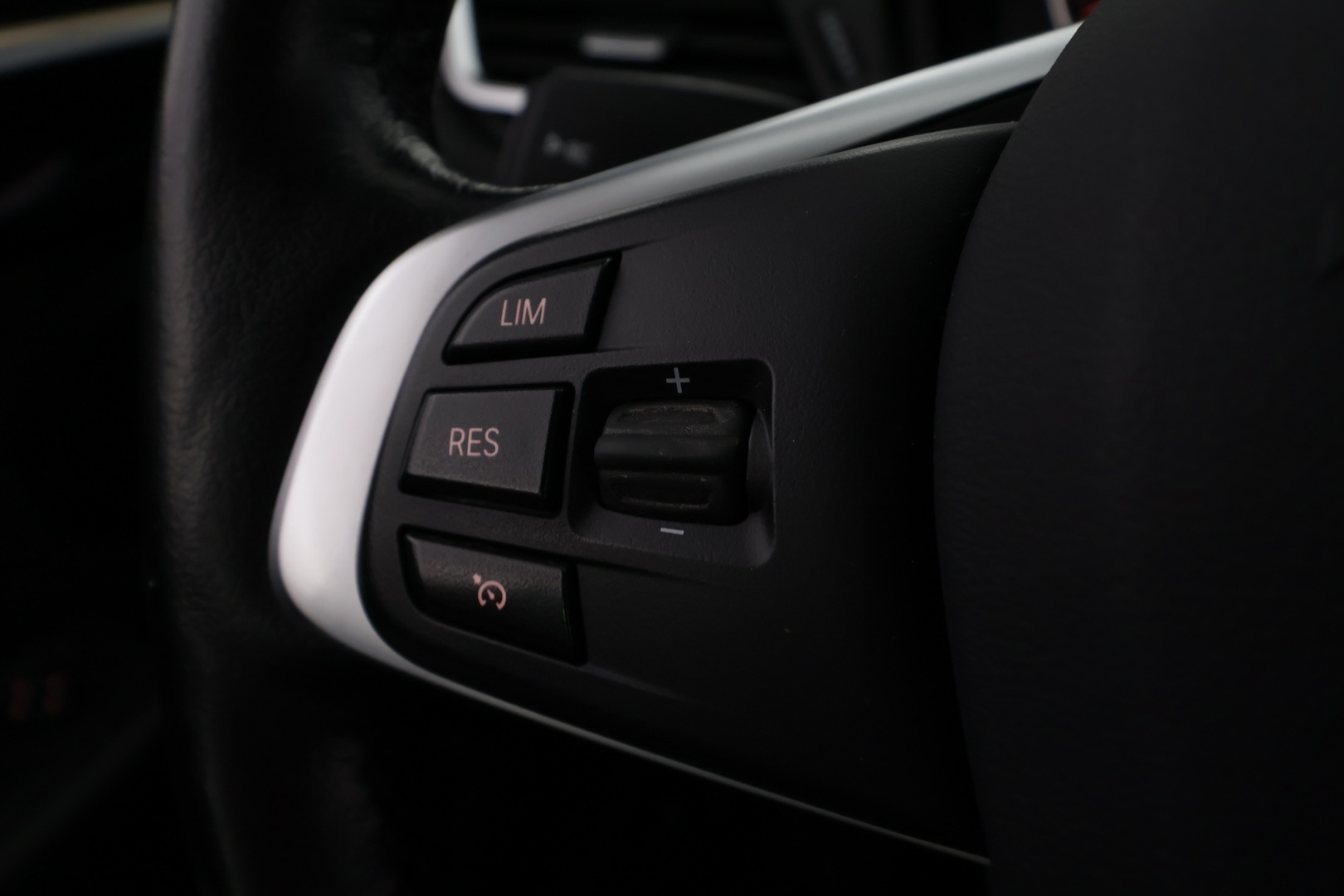 BMW 225 2016