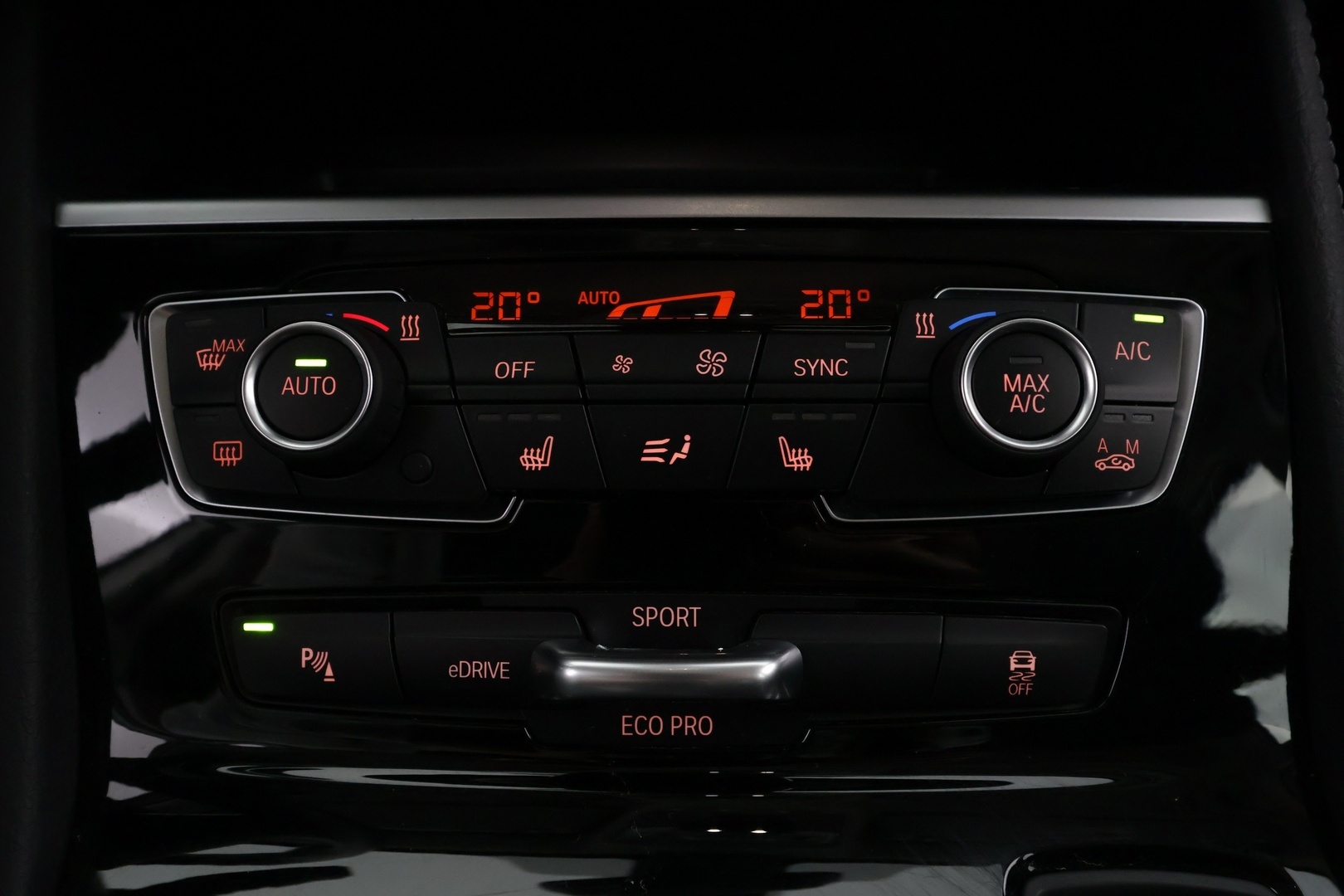 BMW 225 2016