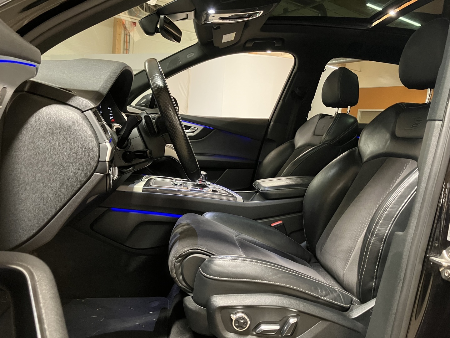 AUDI Q7 2018