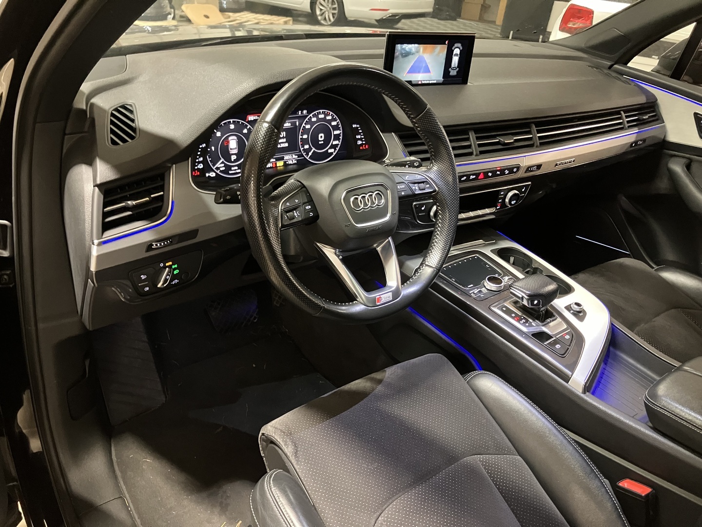 AUDI Q7 2018
