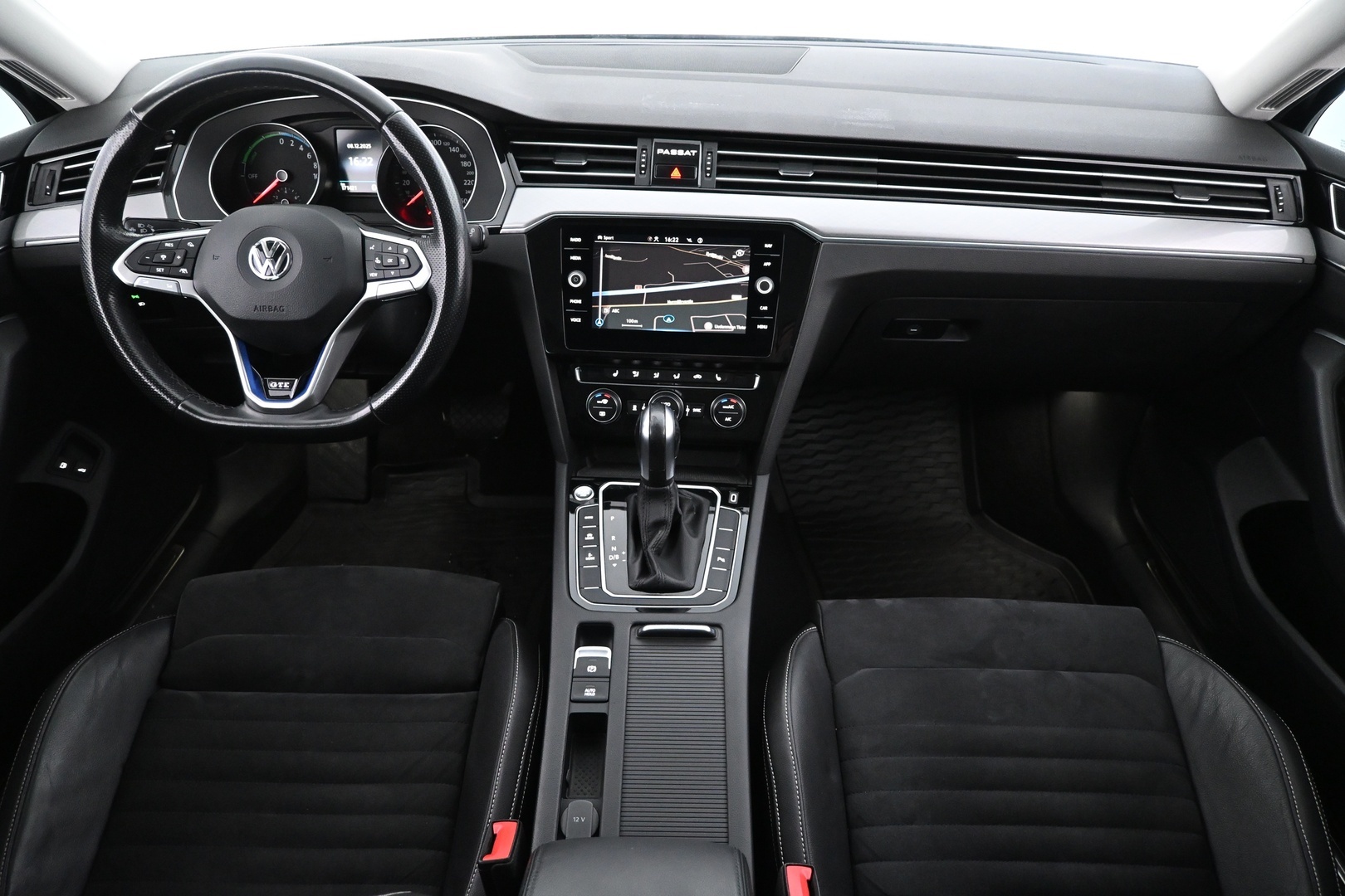 VOLKSWAGEN Passat 2020