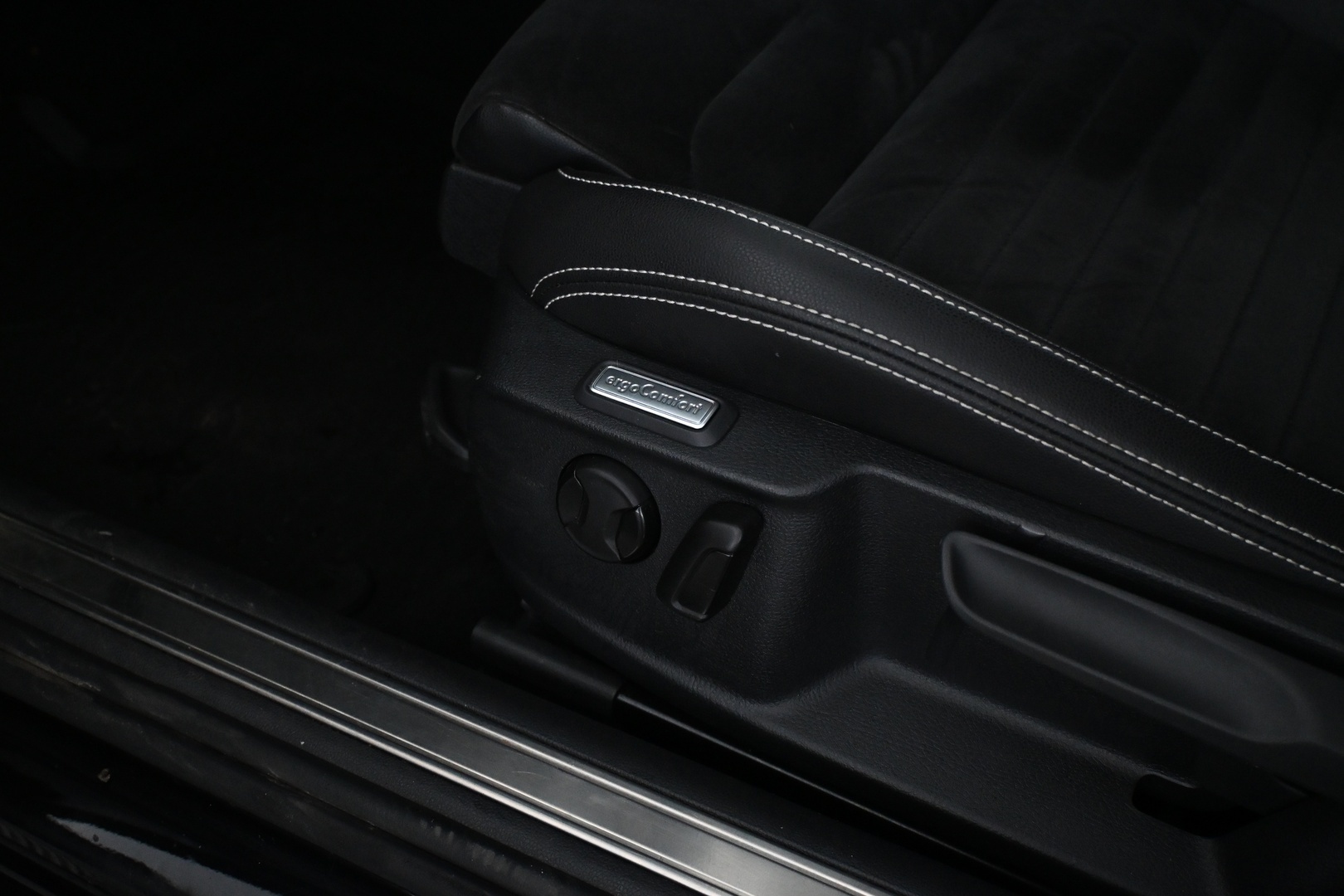 VOLKSWAGEN Passat 2020