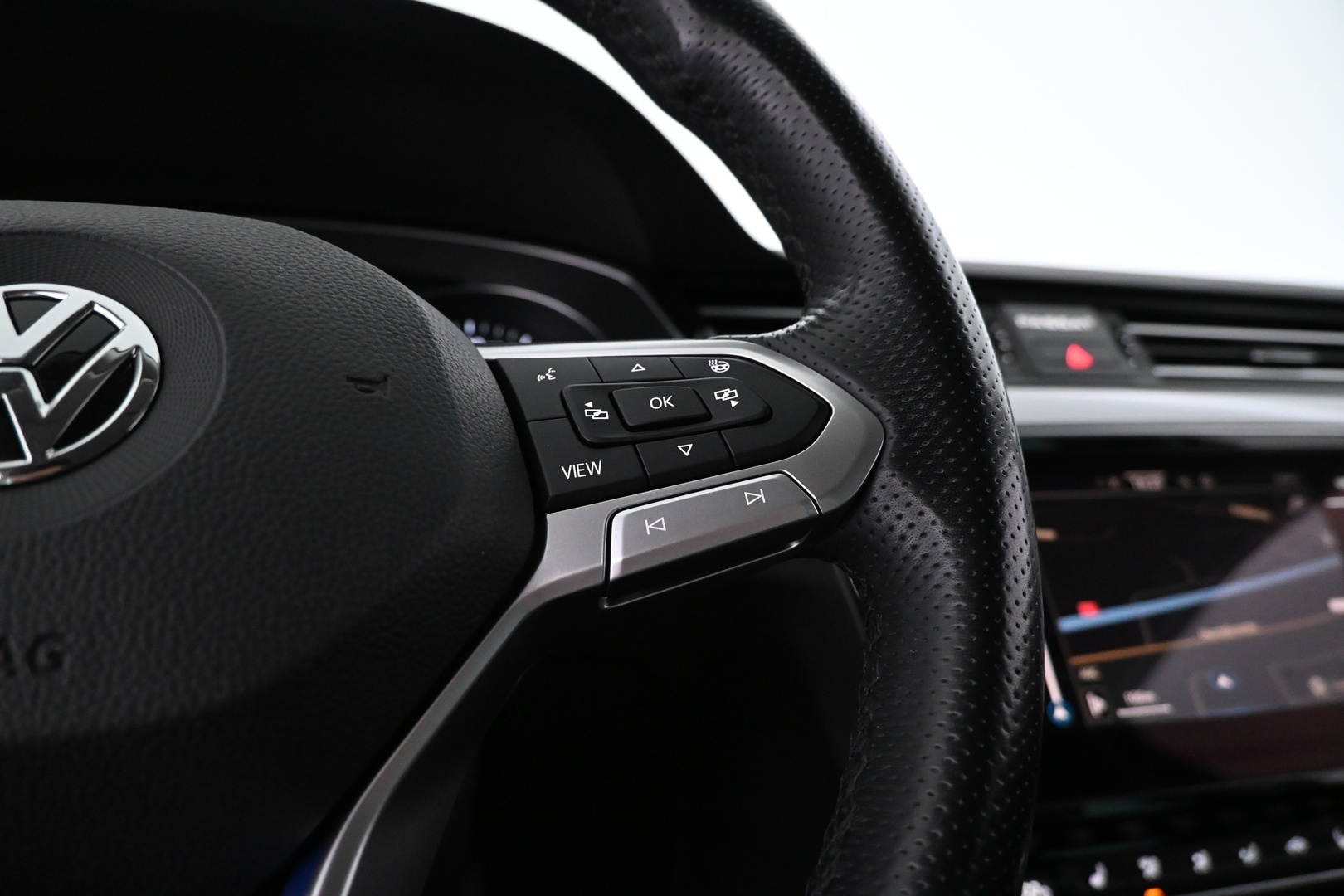 VOLKSWAGEN Passat 2020