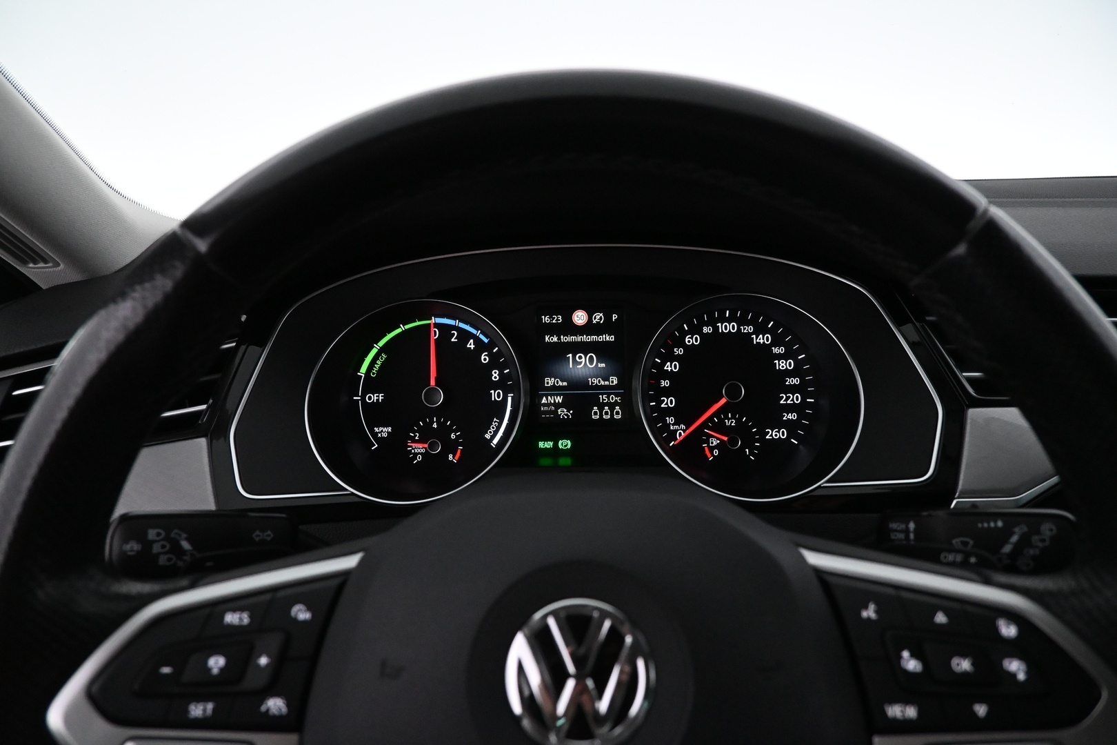 VOLKSWAGEN Passat 2020